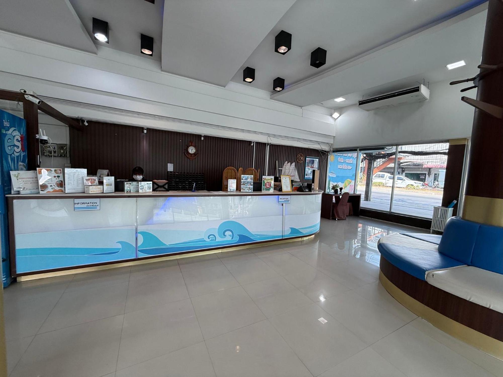 Bed By Cruise Hotel At Samakkhi-Tivanont Nonthaburi Exterior foto